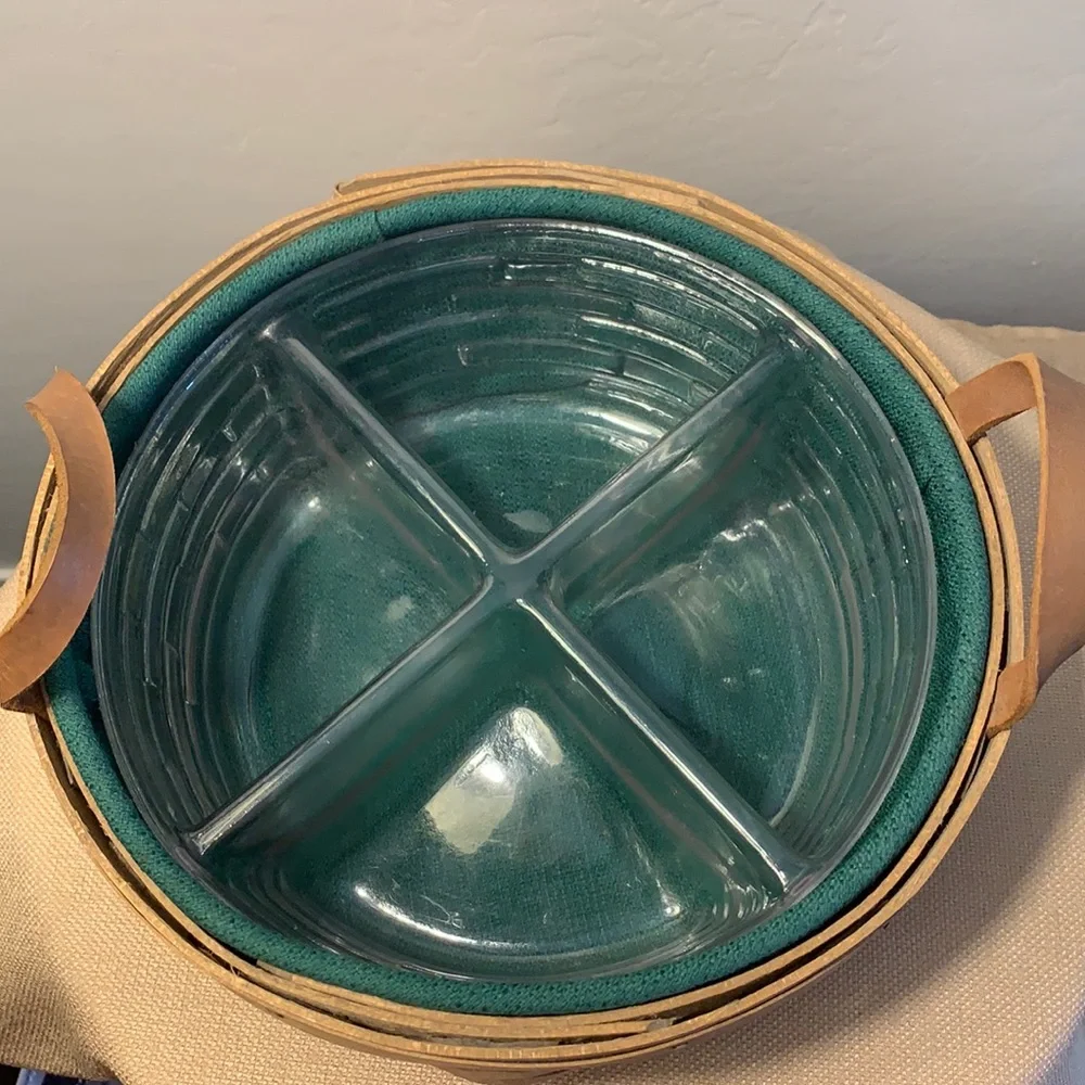 Vintage 1985 Longaberger darning basket set